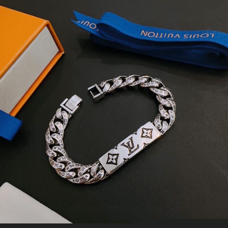 LV Necklaces